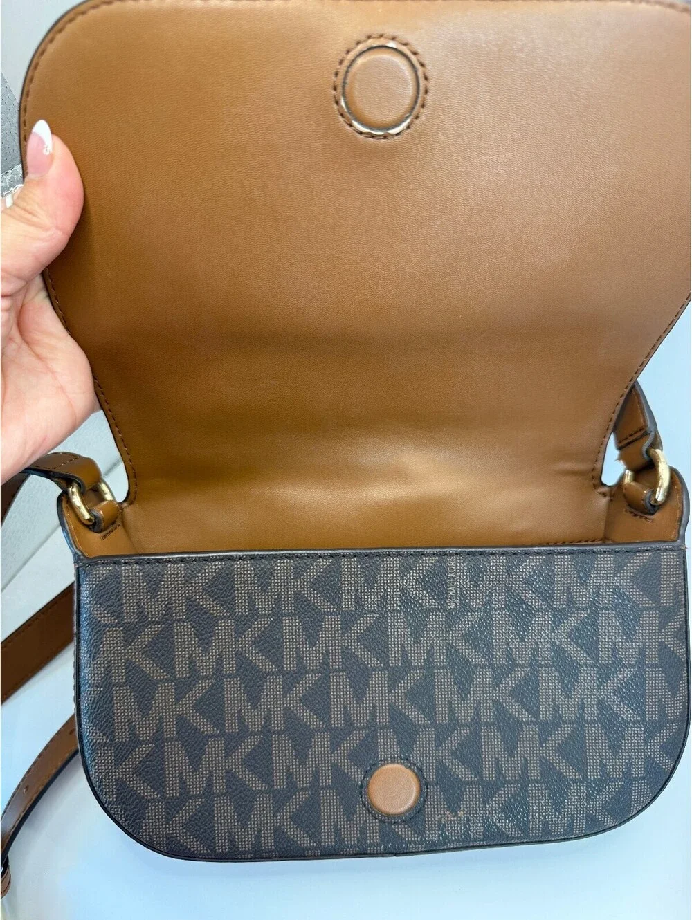 Michael Kors Samira Messenger Crossbody Bag In Brown With Signature Logo NWOT